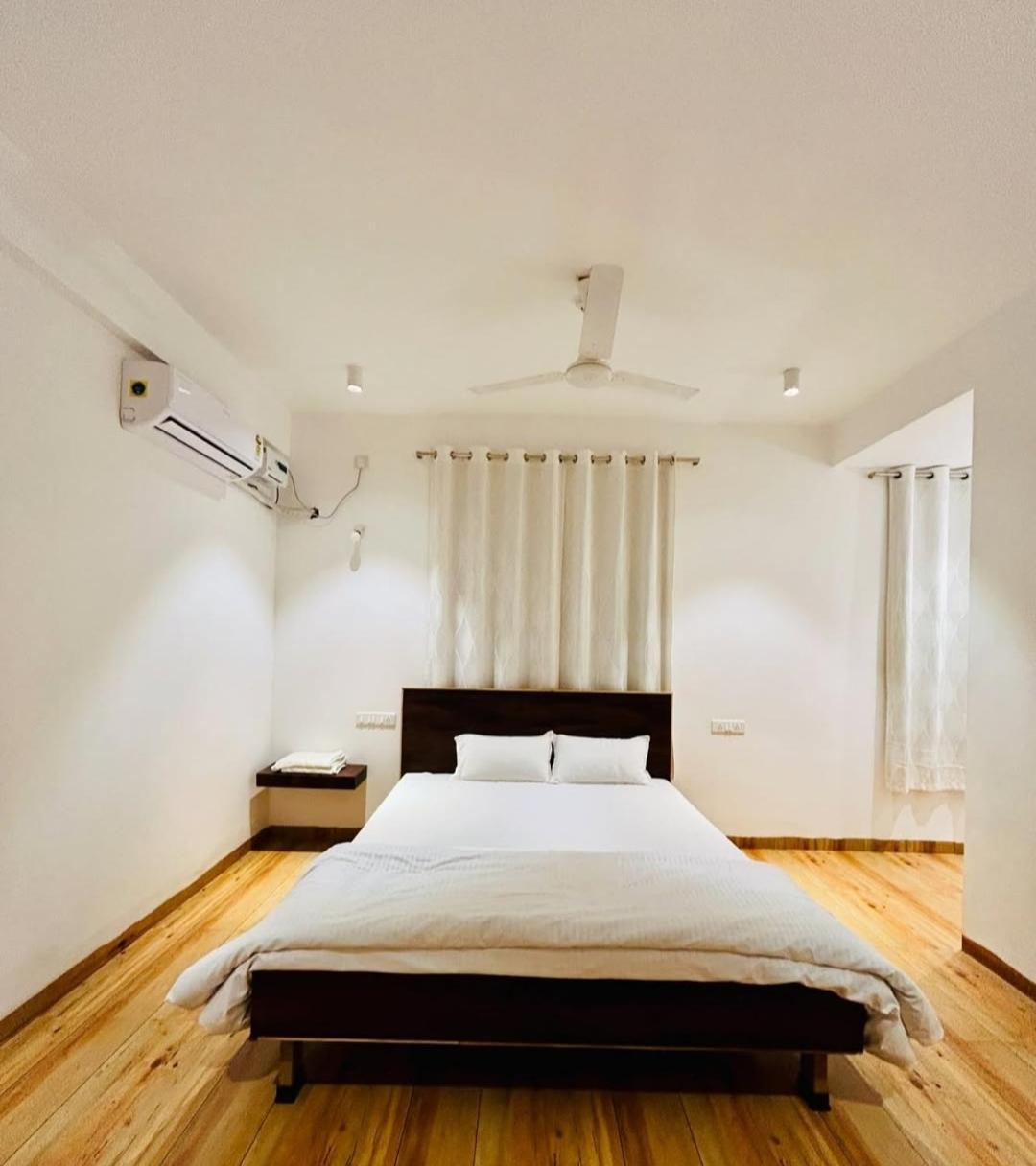 Redstone Farmhouse Kashid ภายนอก รูปภาพ
